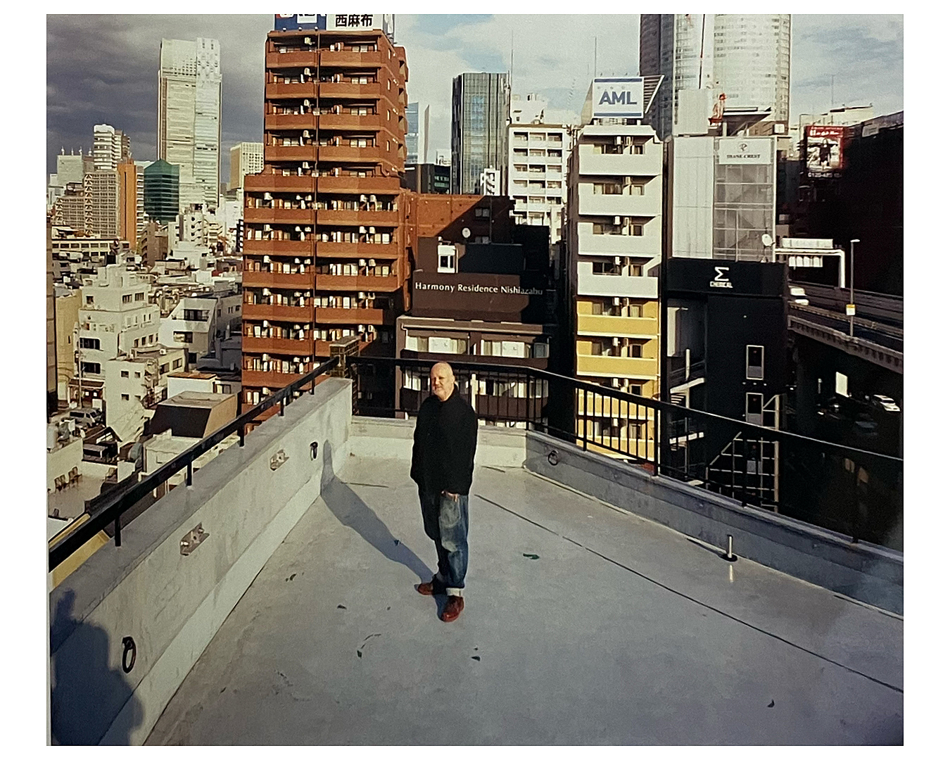 Jeremy   rooftop portrait by yu kusunoki